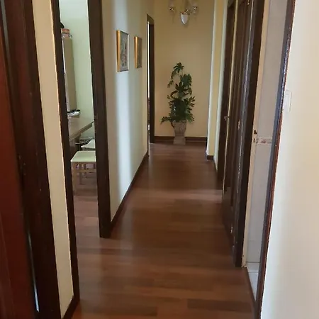 Piso Centro Ciudad, Garaje, Para 6 Huespedes Apartman